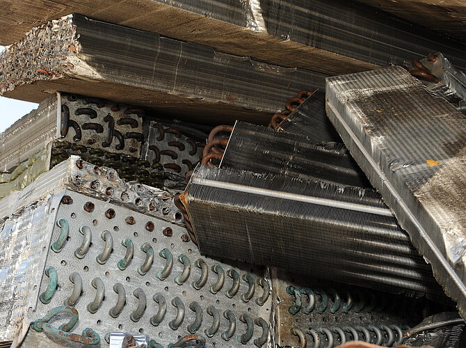 Schrott Verschiedene große Schrottteile